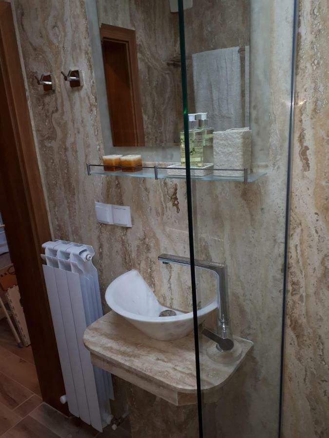 Apartment Art Veliko Tărnovo Esterno foto