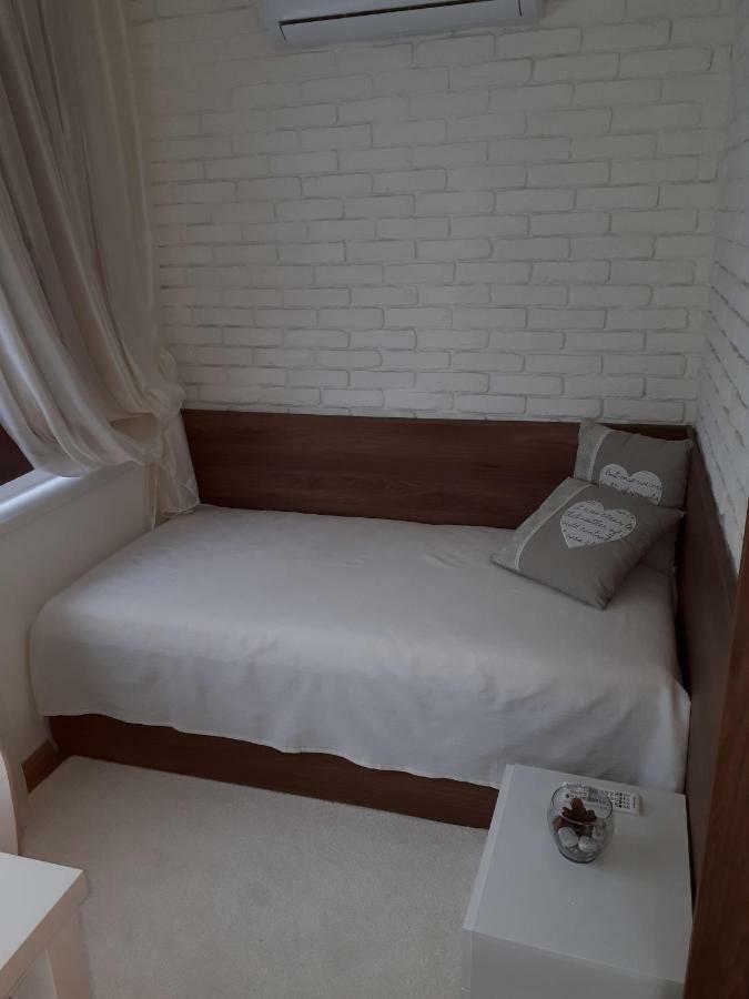 Apartment Art Veliko Tărnovo Esterno foto