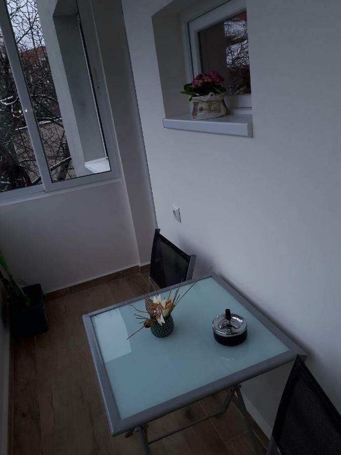 Apartment Art Veliko Tărnovo Esterno foto