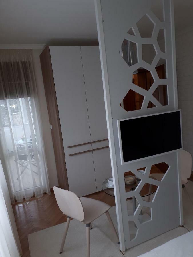 Apartment Art Veliko Tărnovo Esterno foto