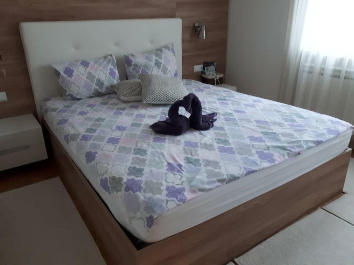 Apartment Art Veliko Tărnovo Esterno foto