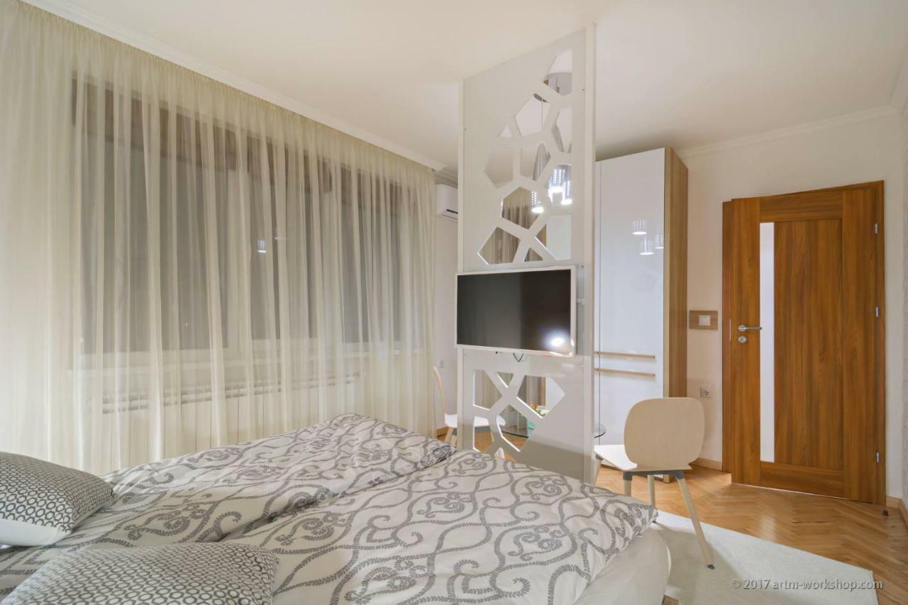 Apartment Art Veliko Tărnovo Esterno foto